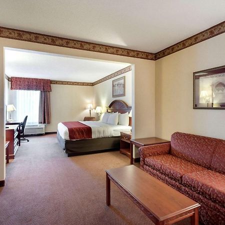 Quality Inn & Suites Bel Air I-95 Exit 77A Exterior photo
